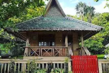 کلبه Villa Anastacia White Beach Puerto Galera