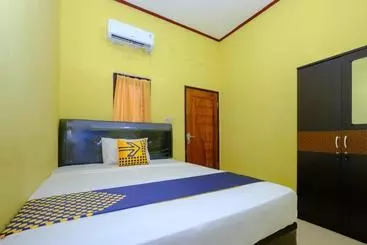 ホテル Spot On 2732 Sandy Guesthouse