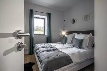 アパートホテル La Grange Des Pères