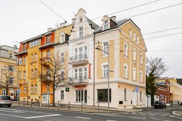 هتل آپارتمان Revelton Studios Marianske Lazne