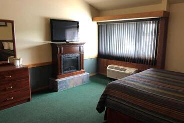 فندق Round Barn Lodge