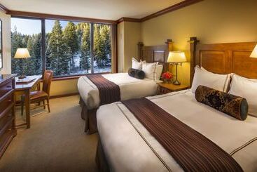 The Everline Resort & Spa Lake Tahoe