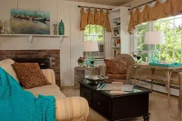 Hotelli Ship S Knees Inn