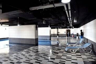 آپارتمان‌های توریست‌ها Piks Key  Marina Pinnacle