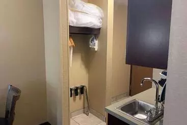 호텔 Best Western Watertown Inn And Suites