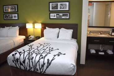 호텔 Wingate By Wyndham Salisbury