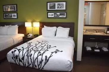 هتل Wingate By Wyndham Salisbury