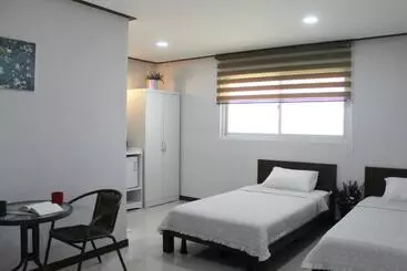 هتل Winners Residence