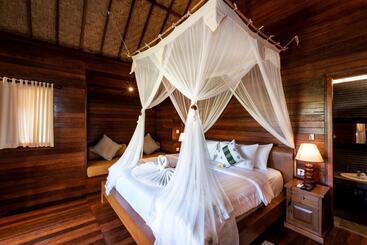 住宿加早餐  Royal Cottage Nusa Lembongan