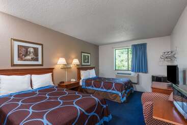 Motel Super 8 By Wyndham Delmont