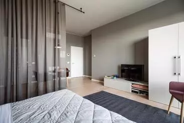 هتل آپارتمان Dreams Hotel Città Studi