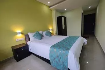 Bed and Breakfast Munnar Bnb