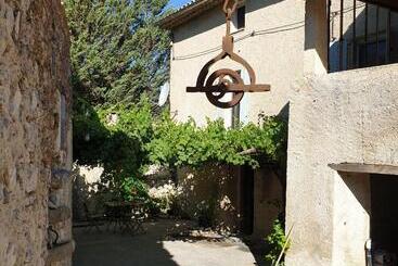 Bed and Breakfast Mas De Reilhanette