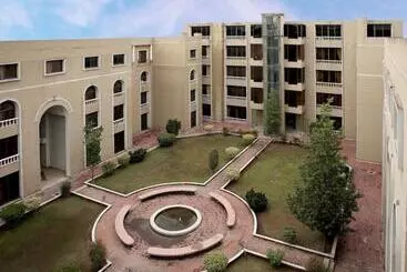 هتل Avari Xpress Islamabad
