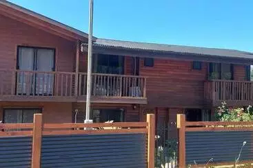 Pensiune Hostal Los Alamos Neltume