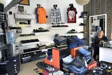 Golphins Suites And Hotels