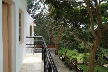 Hotel Livgrand Clifton Inn Resort, Yercaud Residenza