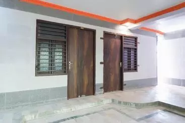 Hotel Oyo 44637 Upasana Guest House