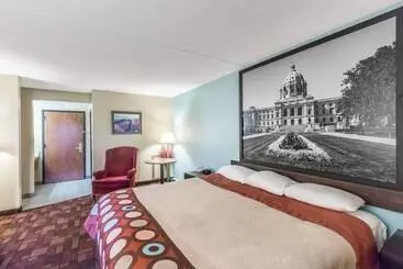 Motell Super 8 By Wyndham Luverne