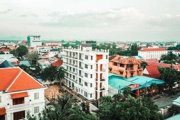 Intanou Boutique Hotel Kampot
