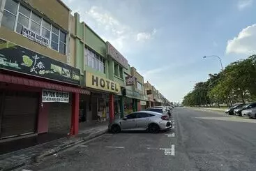 Harmoni Inn Hotel By Oyo Rooms
