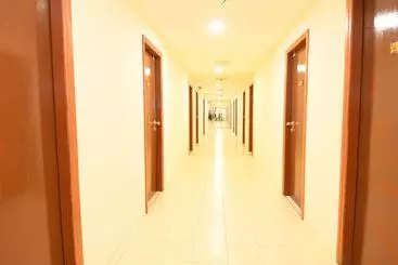 Hotelli Sarina By Oyo Rooms
