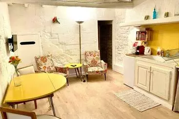 Turistlägenheter La Maison De Fanny