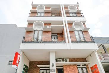 Hotel Griya Putri Syariah By Oyo Rooms