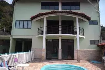 Hostel Guaratuba Connection Pr