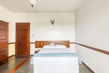 בית מלון כפרי Vila Rica