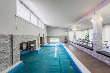 Pensione Tíztó Vendégház