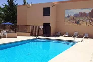 منتجع Ticaboo Lodge