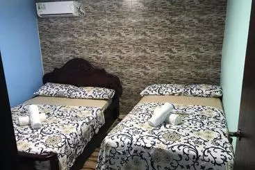 Retkeilymaja Posada J&j Forbes  2