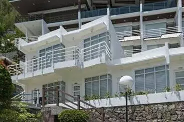 Hotel Anilao Awari Bay Resort