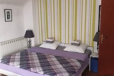 پانسیون Guest House Bikica