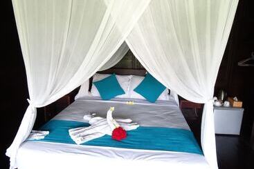 Bed and Breakfast Perdana Homestay Lembongan