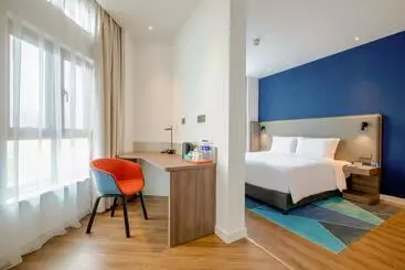 Hotel Holiday Inn Express Zhangjiagang Free Trade Zone, An Ihg
