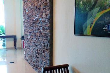 ホテル De Mesra Villa