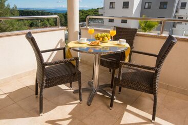 游客公寓 Apartments Flora