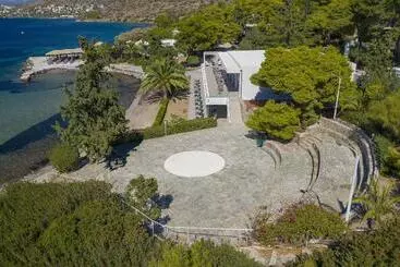 Hotelli Lalibay Resort & Spa   Adults Only