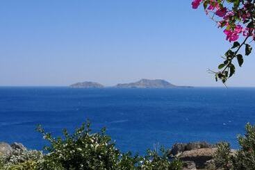 Апарт-отель Kavos Melissa Studios