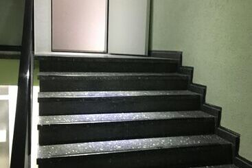 游客公寓 Messe Hotelzimmer Appartements