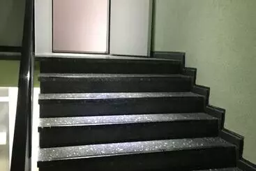 ツーリストアパートメント Messe Hotelzimmer Appartements