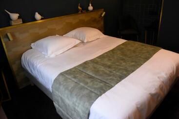 هتل آپارتمان Domitys   Le Château De La Pilule