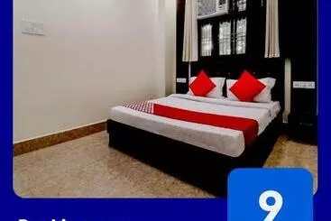 Hotel O Chandra
