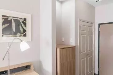 בית מלון כפרי Country Inn & Suites By Radisson, Wolfchasememphis, Tn