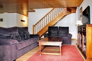 ツーリストアパートメント Apartamentos Deth Camin Reiau