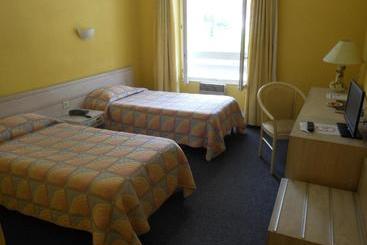 ホテル Le Central