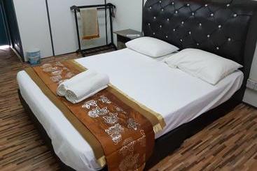 Hotell Spot On 90012 Cerana Villa Resort & Medan Ikan Bakar