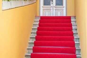 ホテル Otantik Shumen